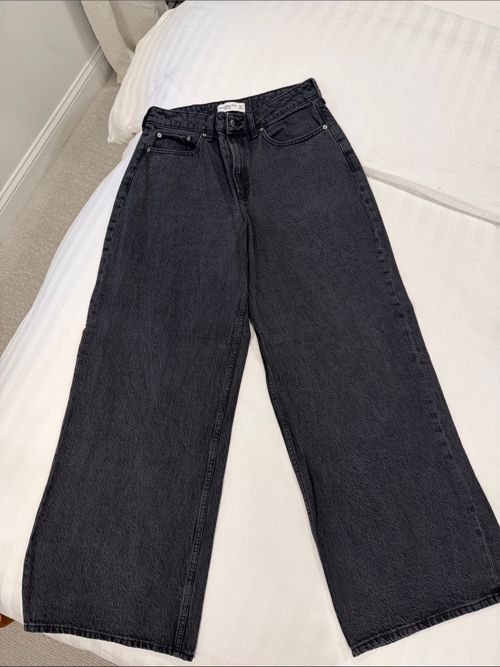 Abercrombie & Fitch Black Wide Leg Jeans/ Curve Love fit